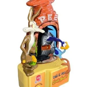 PEZ | Toys | Pez Wile E Coyote Looney Tunes Candy Hander Dispenser